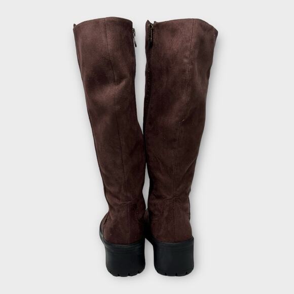 BZees Brandy Faux Suede Wedge Boot in Dark Brown Size 5.5 - Picture 3 of 8